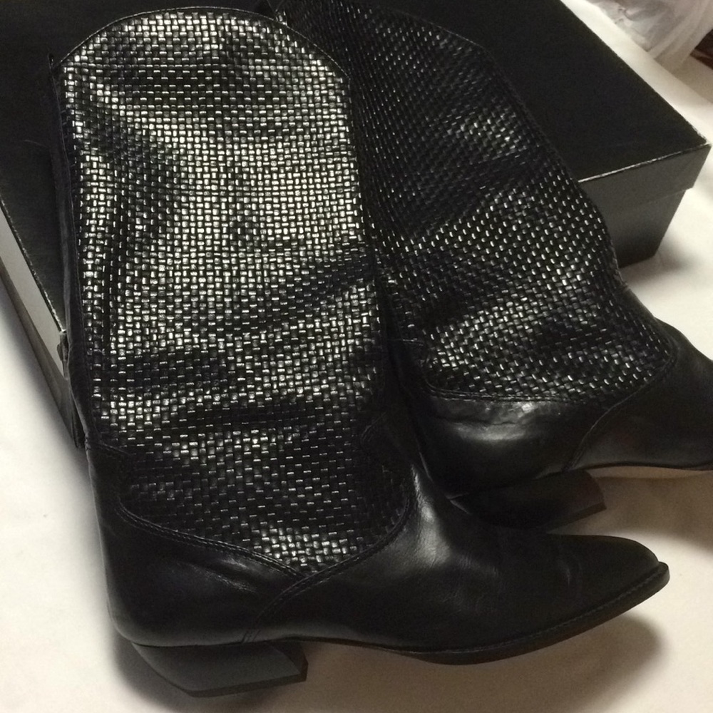 New Larry Stuart black leather boots size 9 NIB